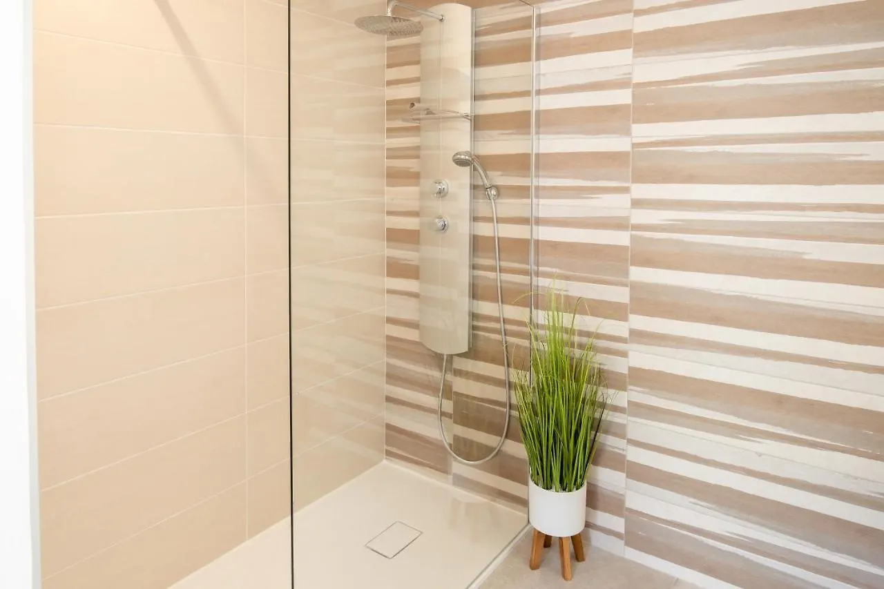 L'Oursinade - Jolie Maison Avec Jacuzzi Et Jardin Bandol 0*,